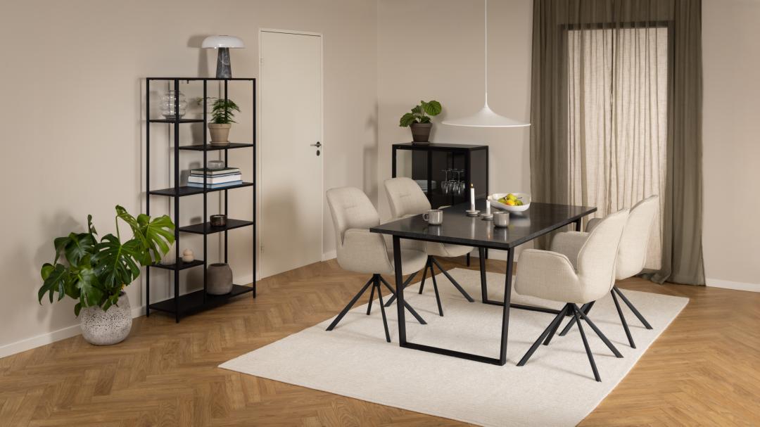 Vetrina Newcastle-1