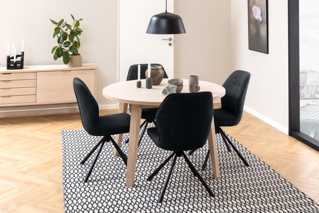Tavolo da pranzo A-Line 120x120