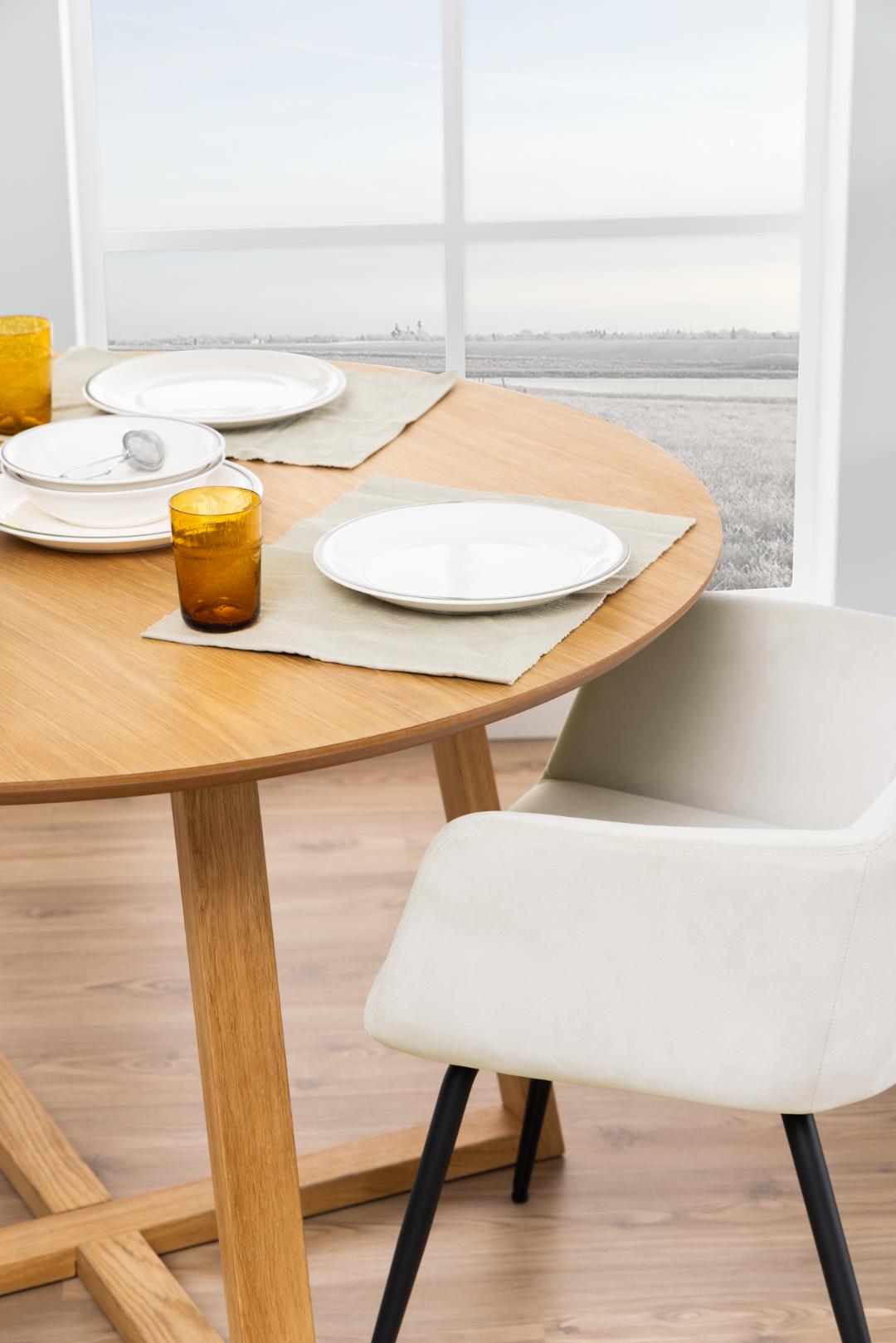 Tavolo da pranzo Malika 120x120-5