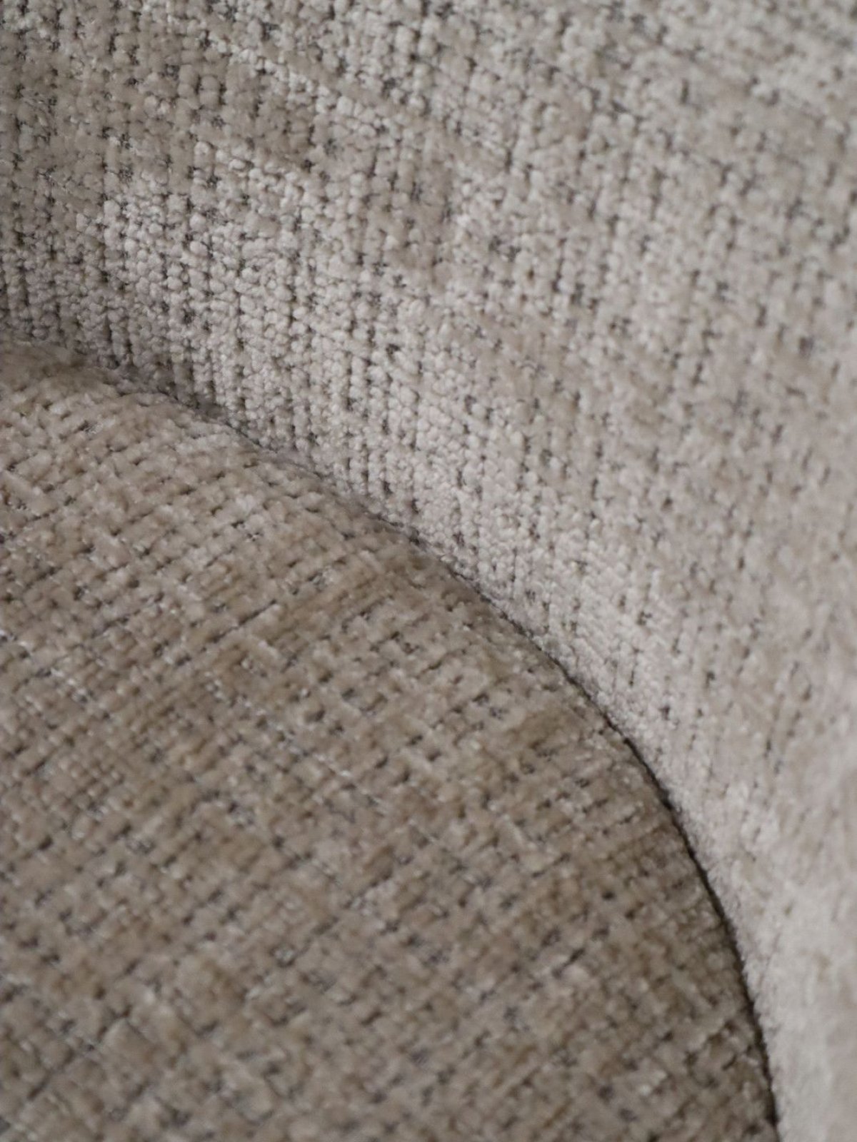 Sedia da pranzo con bracciolo Darlene gambe in legno-3